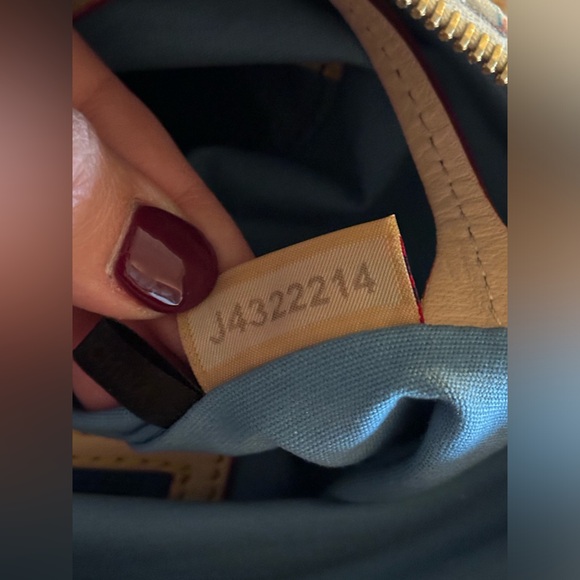 Dooney & Bourke Vanessa Paint Splatter Satchel Crossbody zipper tote like new - Picture 14 of 15